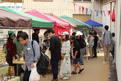 東温市(とうおんし)唯一の商店街「横河原(よこがわら)商店街」で若手商店主を中心に賑わい復活の取り組みが始まっています！～4/14 横市(横河原朝市)開催～