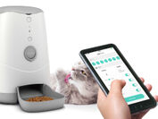 スマホアプリでペットの適切な食事管理をサポート！スマート自動給餌器『Nutri Smart Pet Feeder』を3月19日発売