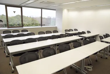 30人規模の研修・セミナーも開催可能