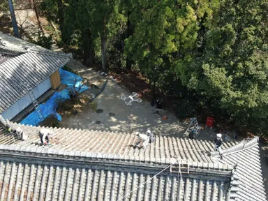 ドローンでドローンを