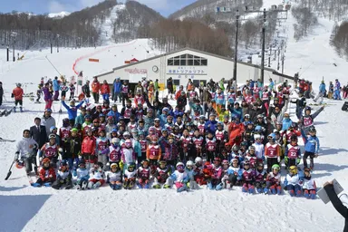 2017年の大会出場者集合写真