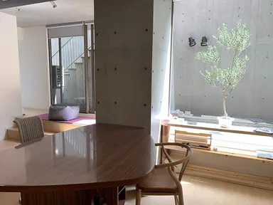 南青山オフィス(3rd Place)