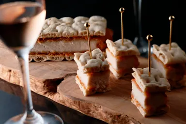 【Lunch & Dinner】三元豚のラジョウ風カツサンド