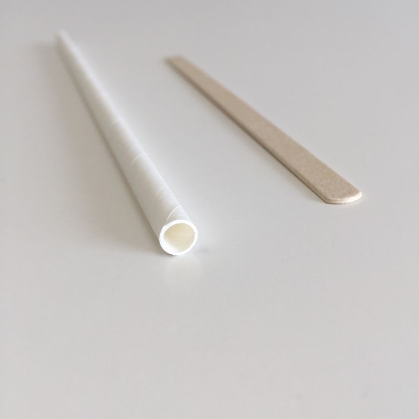 環境に配慮したciscaが開店します
マドラー・ストロー・アイスコーヒーのカップを紙製へ
cisca大崎フォレストビル店　４/１（月） ７時開店