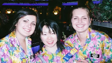 内木(カジノホテルでのウエイトレス写真)