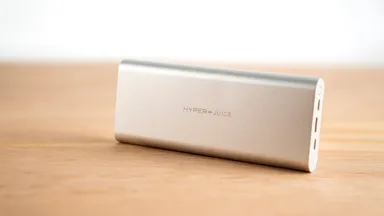 バッテリー容量100Wh/27000mAh