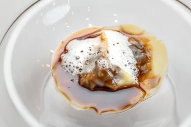 アミューズ　オリーブ牛のロースと国産牛のほほ肉のラビオリ