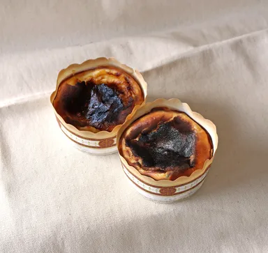 ［青山フロマージュ］バスクチーズケーキ_2