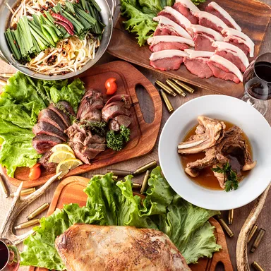 猪のしびれチーズ鍋コース　イメージ