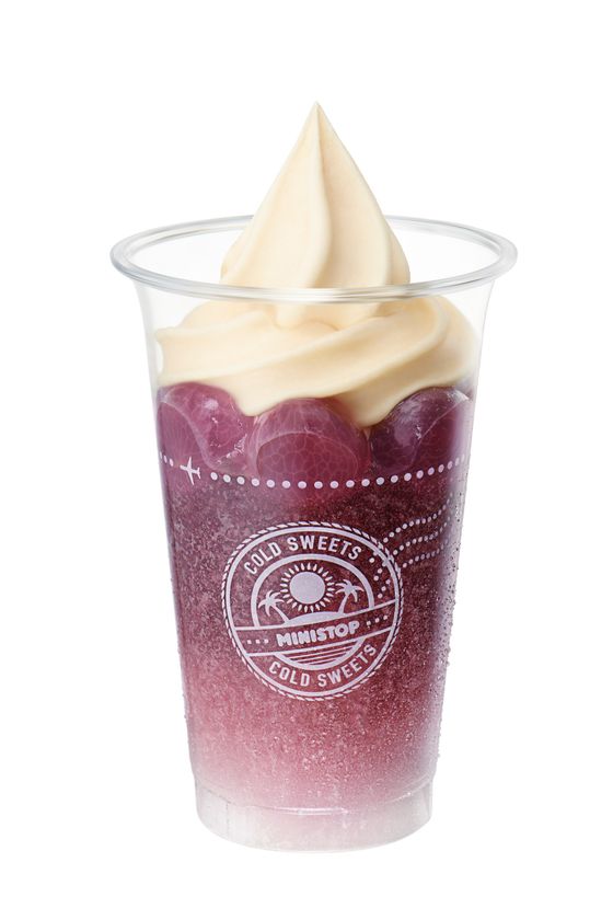 発売から２５年目“ハロハロ”の季節到来！
第１弾は４/２６より、新登場“パチパチグレープ”他２品
第２弾は５/３より、昨年の大ヒット“果実氷温州みかん”