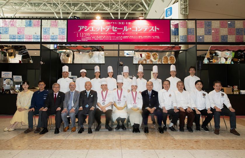 星野リゾート　軽井沢ホテルブレストンコート
第13回グラス（氷菓）を使ったアシェットデセール・コンテスト
銅メダル 受賞