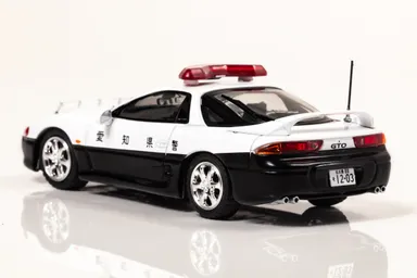 愛知県警察高速道路交通警察隊車両：左後