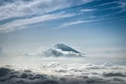 【星のや富士】グラマラス富士登山イメージ