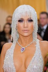 「MET GALA 2019」にジェニファー・ロペスやデミ・ムーアをはじめとする数々のセレブリティがハリー・ウィンストンのジュエリーを着用し登場