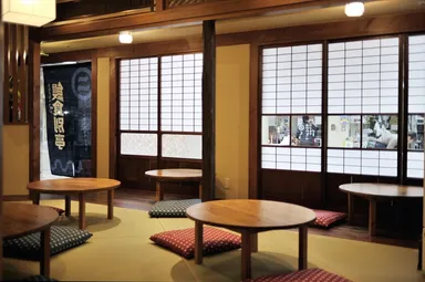 【内観写真】客席から