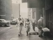 《11丁目》1951年 11th Street, 1951 (C) Robert Frank
