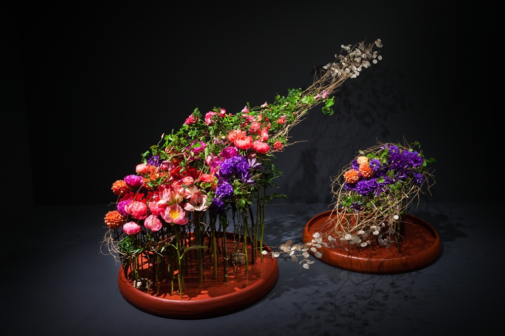 フラワーデザイナーたちの日本最大級の作品展 第回記念 マミフラワーデザイン展19 日本の美 ことば いろ かたち 松屋銀座にて5 29 水 6 3 月 開催 マミフラワーデザインスクールのプレスリリース フラワーデザイナーたちの日本最大級の作品展 第回記念 マミフラワーデザイン展19 日本の美 ことば いろ かたち 松屋銀座にて5 29 水 6 3 月 開催 マミフラワーデザインスクールのプレスリリース