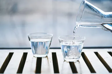 ミネラル水イメージ