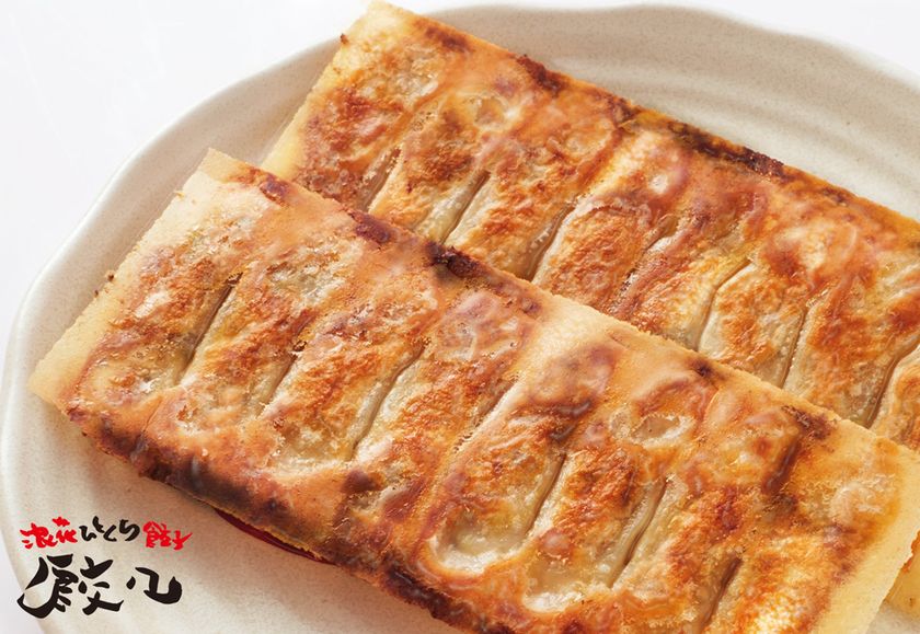 秘伝の焼き水で仕上げたパリパリの羽根つき餃子 名物チャオチャオ餃子 に特化した 餃々はなれ を元町駅近くのピアザ神戸に5月24日にオープン 株式会社餃子 計画のプレスリリース 秘伝の焼き水で仕上げたパリパリの羽根つき餃子 名物チャオチャオ餃子 に特化した 餃々はなれ を元町駅近くのピアザ神戸に5月24日にオープン 株式会社餃子 計画のプレスリリース