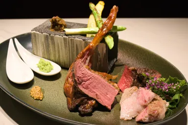 色々お肉4種盛り合わせ