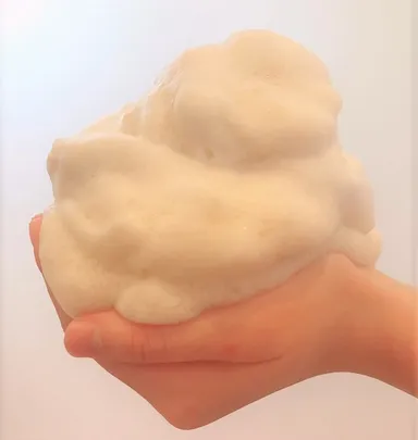 石鹸泡立て