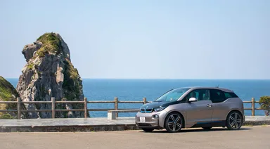 壱岐を走る電気自動車BMW i3