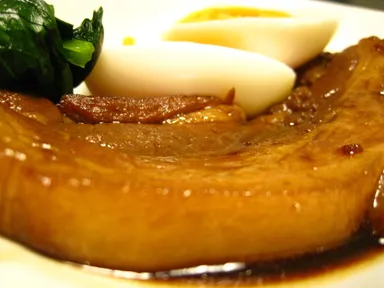 一番人気！とろっとろっ「ラフテー」504円