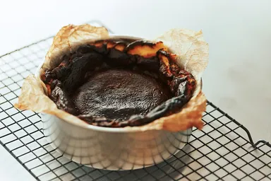 オレンジページの料理教室「コトラボ阿佐ヶ谷」：「バスク風チーズケーキ」講座イメージカット