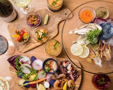 地元野菜、地元魚介をふんだんに使用した オーシャンビストロ　とぅくとぅくの料理