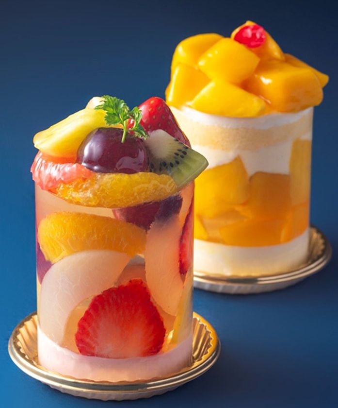 まるで宝石のよう！色鮮やかなフルーツを閉じ込めたゼリー
フルーツを楽しむ 夏のご褒美デザート
2019年6月1日（土）より大阪新阪急ホテルにて販売