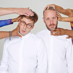 BASEMENT JAXX　SOMEWHERE,コラボTシャツ発売記念！ツイッター　リツイートキャンペーンで渋谷公演特別招待券プレゼント実施