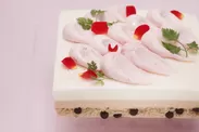 ピーチティームースケーキ