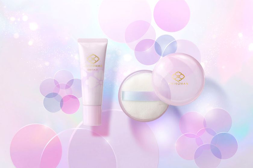 【7月16日】コスメブランド『舞妓はん』から、
人気の「化粧下地」と「おしろい」に、
キラキラのパールを贅沢に配合した限定カラー
「すみれ色」発売