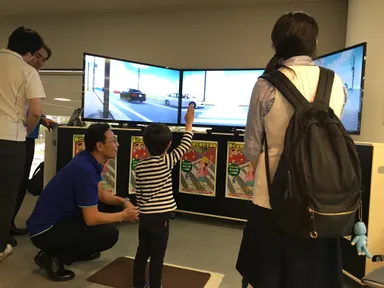 歩行者シミュレータ体験風景