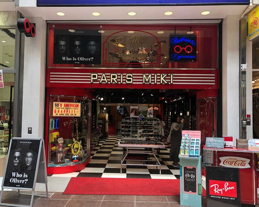 パリミキ　神戸三宮センター街店
OLIVER PEOPLES
ショップインショップ什器展開　日本初登場

