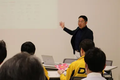 5月31日のセミナーで定着改善をテーマにテガラミル安藤が登壇