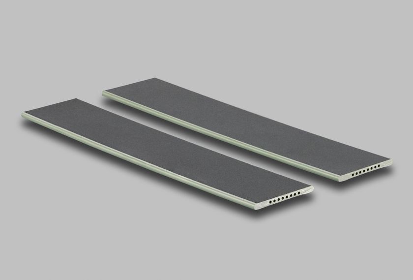 高耐久性、小型化、高発電効率を実現する
家庭用SOFCシステムの基幹部品 燃料電池セルの発明が
「令和元年度全国発明表彰」の「発明賞」を受賞