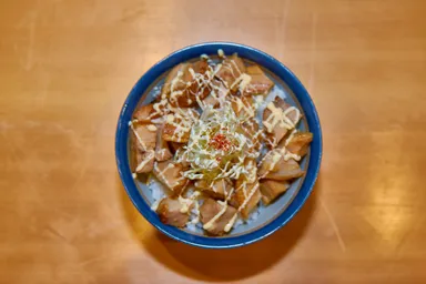 チャーマヨ丼 350円