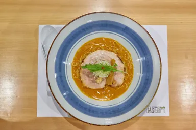 林流味噌らーめん 990円