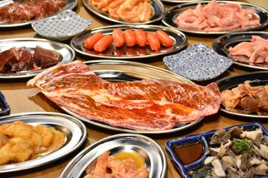 各種宴会予約も受け付けております