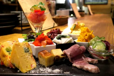 名物前菜盛り お一人様900円