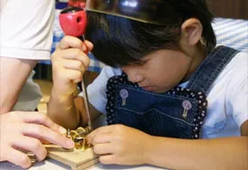 オルゴール組立体験