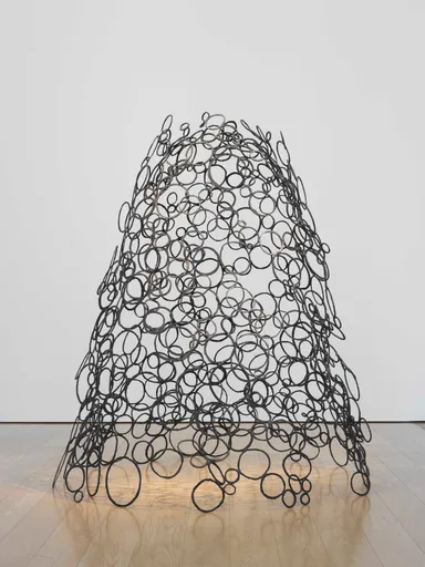 《雲谷/長崎》2019年(長崎県美術館での展示風景)撮影：山本糾 Courtesy of ANOMALY