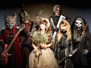 Amiliyahビジュアル写真