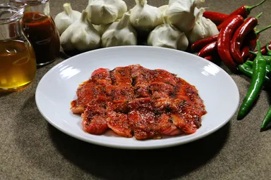 コク旨濃厚『旨辛カルビ』イメージ