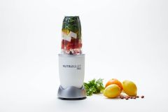 まさに最高のパーソナルトレーナー！氷も砕けるアメリカ生まれのスリムなパワーブレンダー『NutriBullet Pro(ニュートリブレット プロ)』日本・新発売！