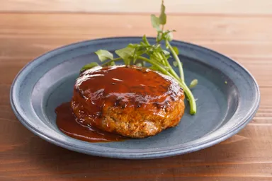 トマトソースハンバーグ