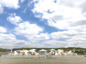 贅沢にチルアウトできる空間が誕生！江の島 鵠沼海岸にビーチハウス初のグランピングリゾート「Wipeout(ワイプアウト)」がオープン！