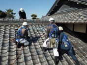 若手屋根工300人が瓦屋根文化を継承すべく全国31箇所で屋根の日一斉清掃奉仕を開催