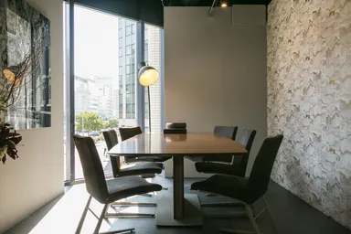 TOWERZギャラリー内観イメージ_2